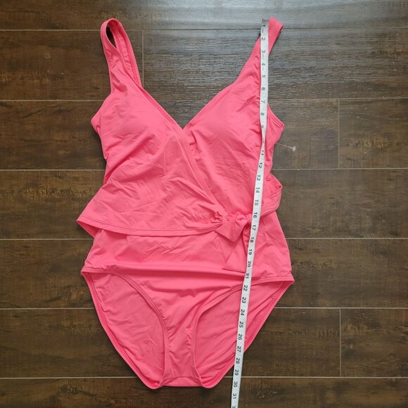 NEW Tommy Bahama One Piece Swimsuit Womens 16 Tie Wrap Beach Vacation Pool - Picture 8 of 9